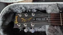 Load image into Gallery viewer, Gibson Les Paul '60s Tribute Humbucker with Manual Tuners 2013 - Gold Top/Dark Back