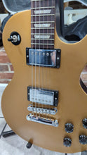 Load and play video in Gallery viewer, Gibson Les Paul &#39;60s Tribute Humbucker with Manual Tuners 2013 - Gold Top/Dark Back
